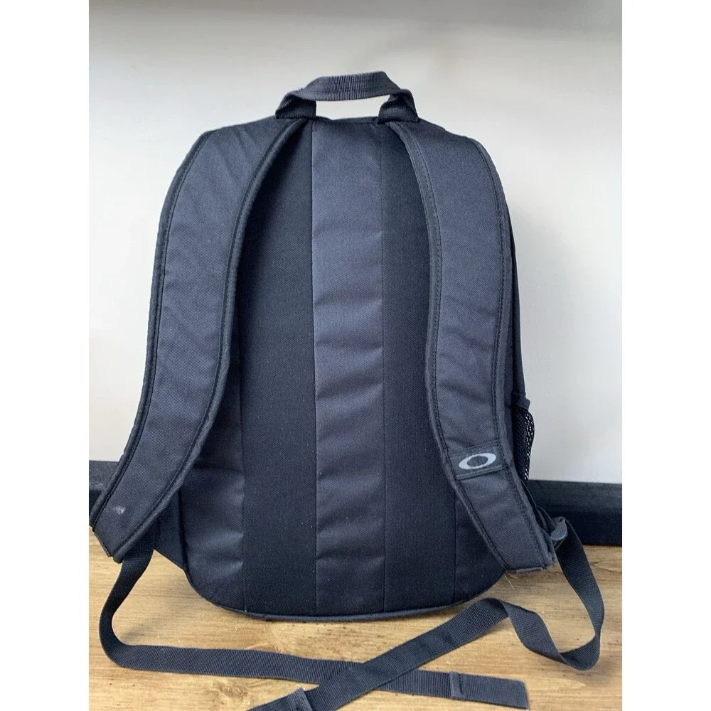 Oakley Enduro Backpack Hiking School Black/Gray Bag Travel